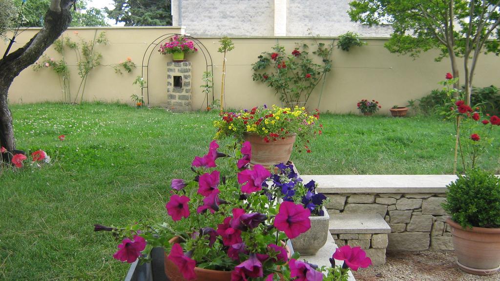 فندق Carombفي  Clos Marjolie المظهر الخارجي الصورة
